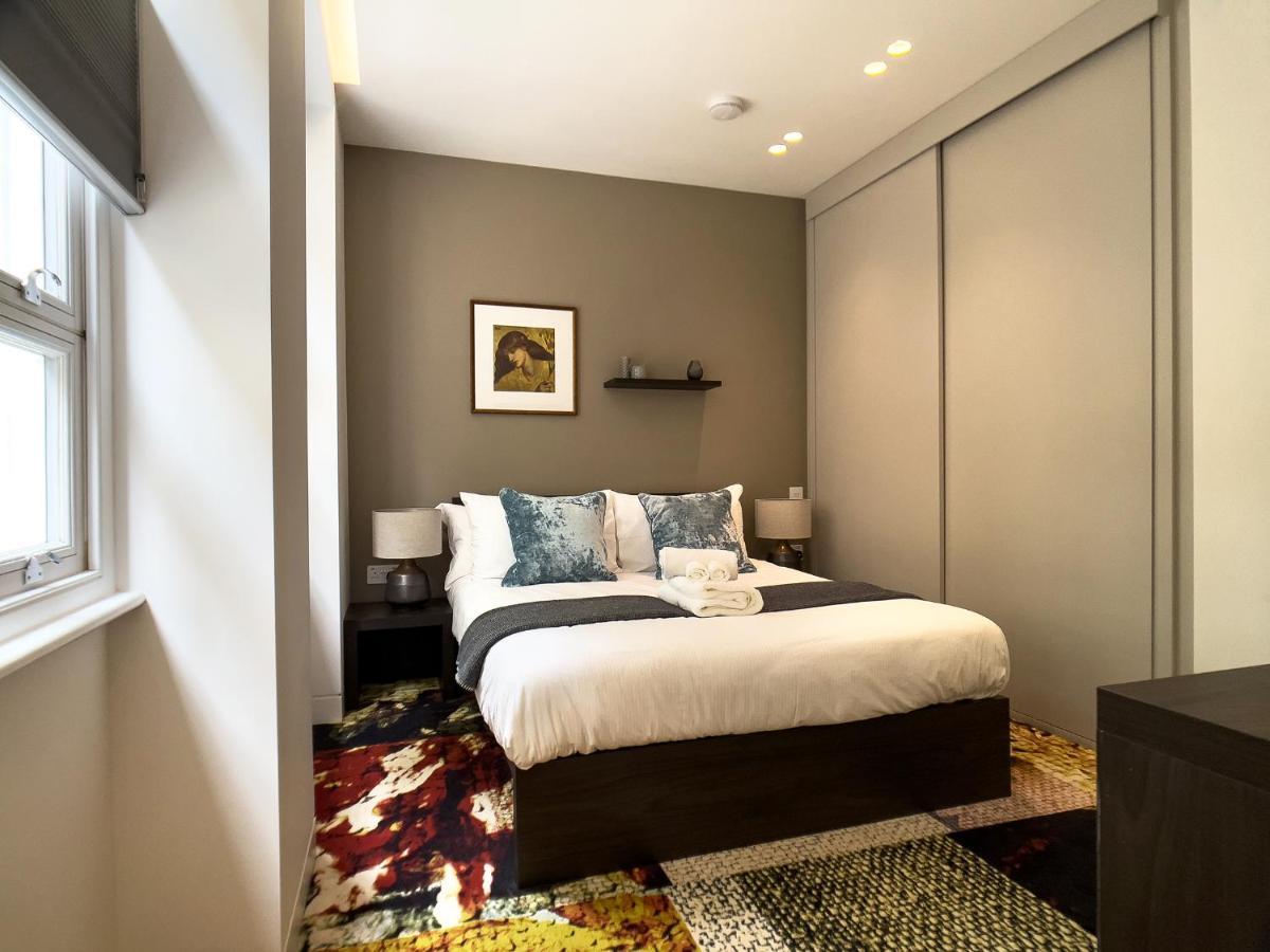 Mirabilis Apartments, Wells Court Londen Buitenkant foto