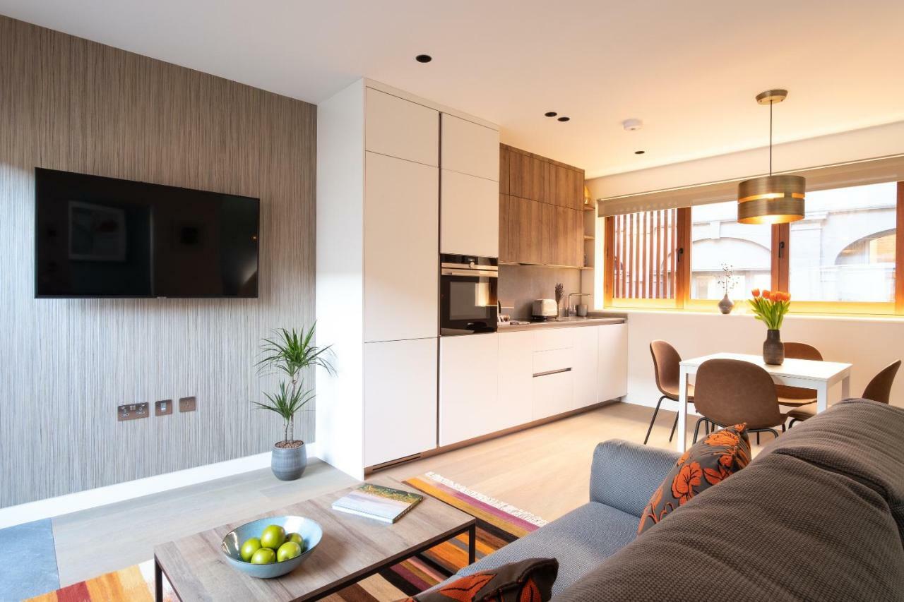 Mirabilis Apartments, Wells Court Londen Buitenkant foto