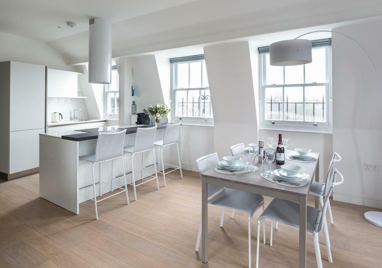 Mirabilis Apartments, Wells Court Londen Buitenkant foto